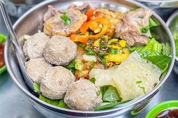 bún bò viên gân