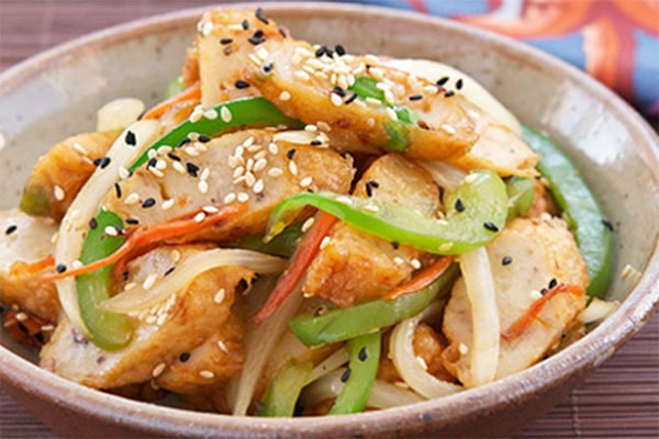 chả cá thác lác xào rau củ
